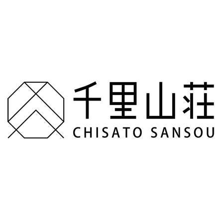 03. 千里山荘　おせち料理　三段重【12月31日お渡し】