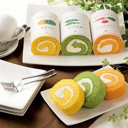 21Q123：＜五泉市＞渡六菓子店　お野菜の生ロール３本セット