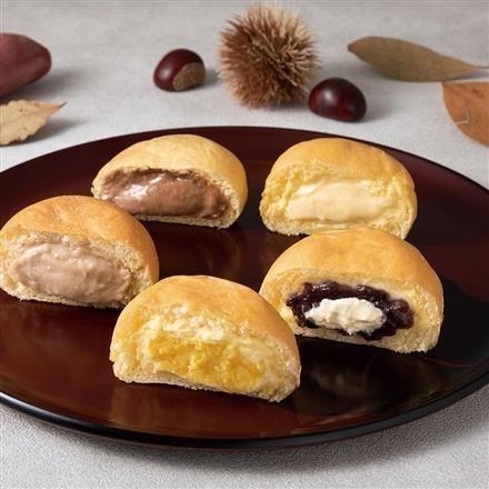 【ネット割】55T383：八天堂　冬のくりーむパン５種８個詰合せ