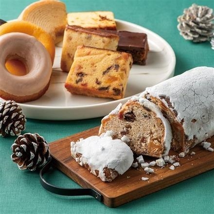 20Q119：＜南魚沼市＞パティスリー シュクレ　シュトーレンと焼菓子の詰合せ